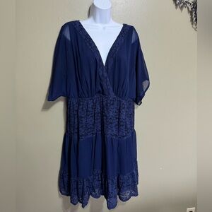 Torrid‎ Lace Inset Chiffon Dress Size 2 Blue Short Sleeves V Neck Elastic Waist